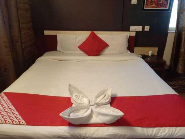 Oyo Royal Ruby Enclave Hotell Puri Exteriör bild