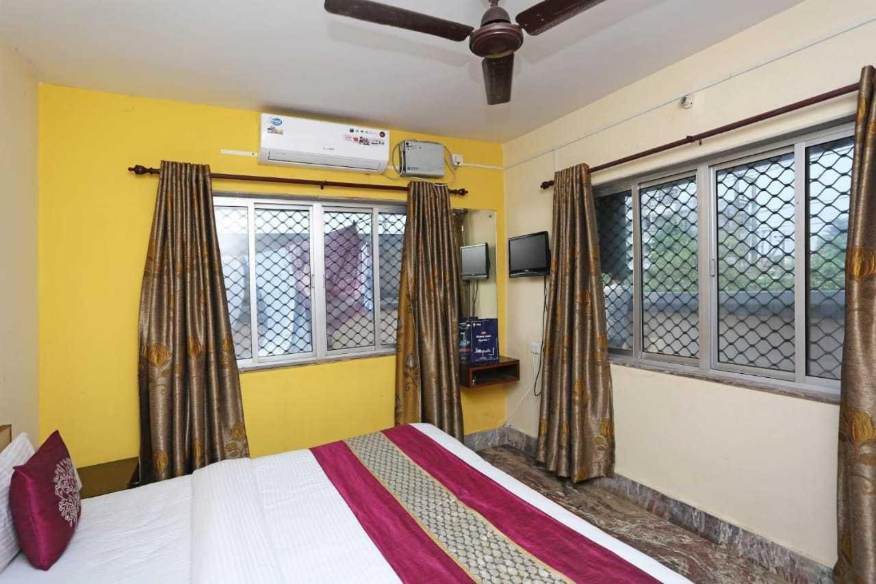 Oyo Royal Ruby Enclave Hotell Puri Exteriör bild