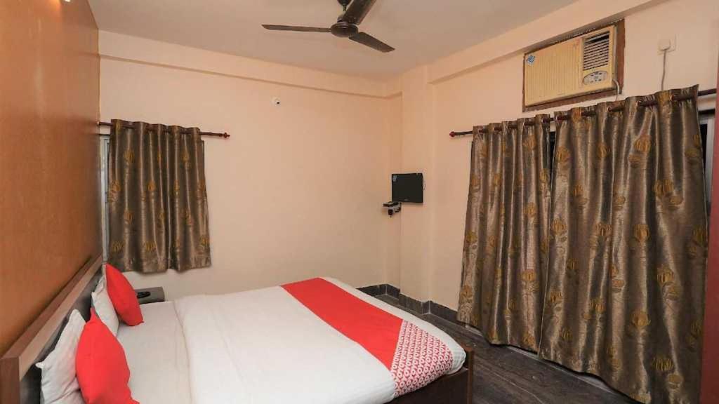 Oyo Royal Ruby Enclave Hotell Puri Exteriör bild